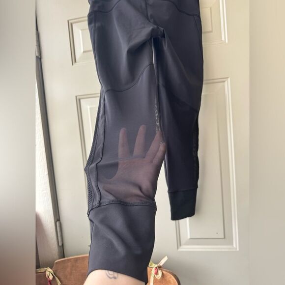 Lululemon Pants Womens 8 Black Stretch 26" Cuff Cropped Mid Rise Leggings Read - Picture 7 of 11